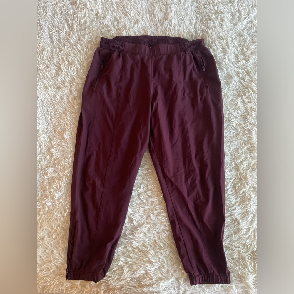 Old Navy XL Super Soft Burgundy Stretch Pants - Great for travel